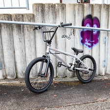 Bullseye Project 301 20" BMX Rad Freestyle Kinder Fahrrad slv/rd 23cm B Ware