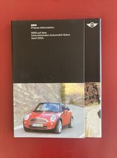 Mini, edle Pressemappe (Box) zum Internationalen Automobil-Salon Genf 2004.