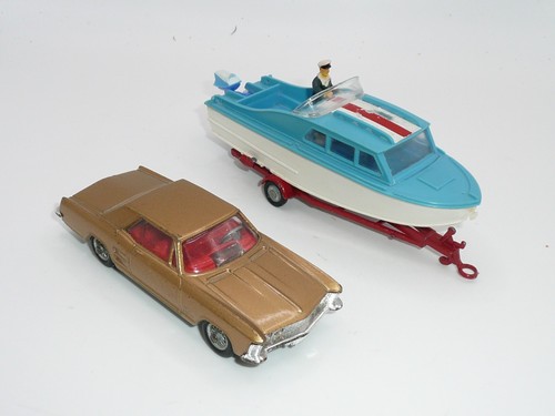 Corgi geschenkset buick - 31,