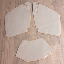 Dekorsatz Spoiler + Startnummerntafel für 125/250/380 Enduro 98-01 weiss