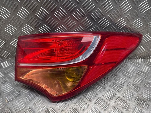 Hyundai santa 2015 hinten - hyundai,