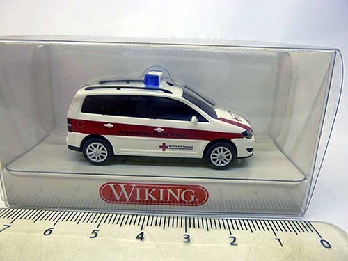 007115 wiking vw touran - wiking, 1:87