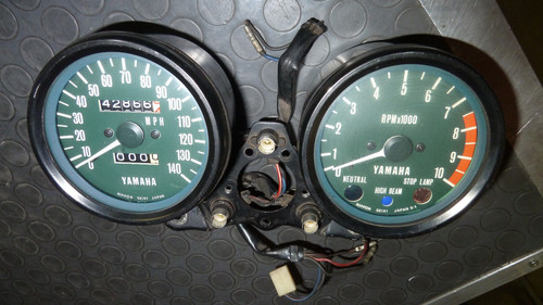 Yamaha 650 tacho - 650,
