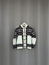 Nordstrikk Woll Cardigan mit