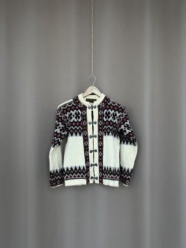 Nordstrikk woll cardigan - woll,