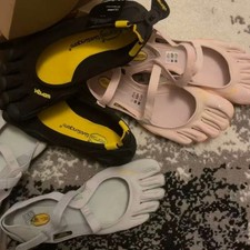 Vibram FiveFingers Yoga Shoes