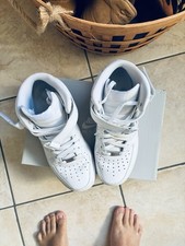 Nike Air Force 1 AF1 Mid 07'