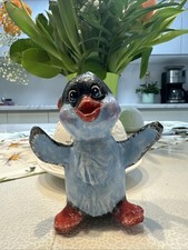 Süßer Pinguin Figur aus