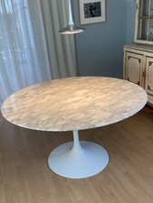 Knoll international SAARINEN