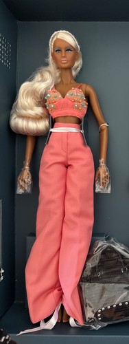 Integrity toys fashion royalty - fashion,