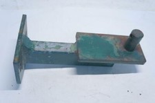 Deutz D 4005 Karosseriehalterung