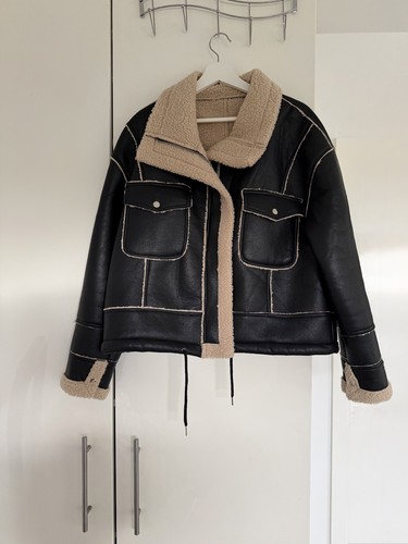 Fliegerjacke mit schnürung