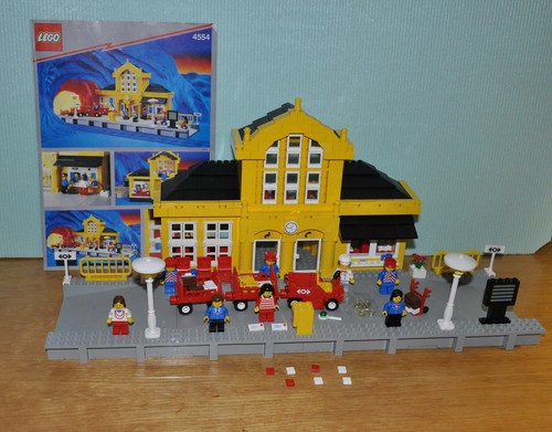 Lego train set - train, 4554