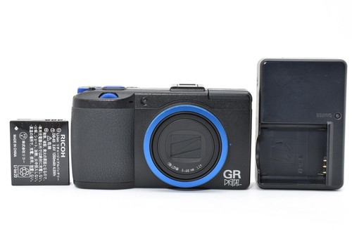 Rare top mint ricoh gr - rare,
