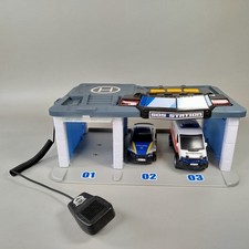 SOS Station Spielset – Polizei & Rettungswagen, Rettungsbasis, Set