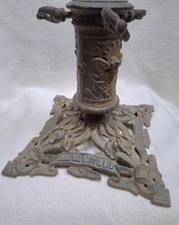 Großer Jugendstil Christbaumständer, Weihnachtsbaumständer, Gusseisen um 1900