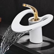 Waschtischarmatur Wasserfall