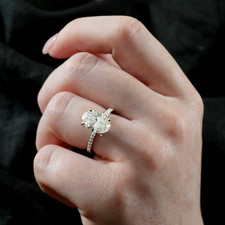 Ehering Diamant Lab Grown Oval 1,25 Karat IGI-zertifiziert 18 Karat Weißgold 7 8