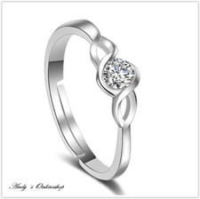 Damenring Herz mit Zirkonia