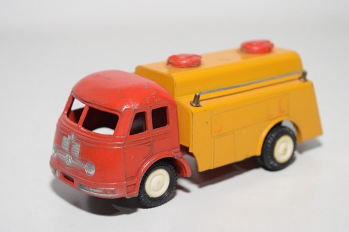 B12 gama mercedes benz - 1:43,