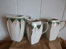 3 Alte   Porzellan Milch Sahne -Kännchen  weiß/grün mit Jugendstil Motiven rar