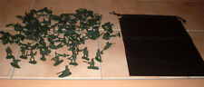 100 Plastiksoldaten 3,5 cm