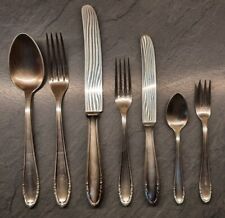 Tafelbesteck LINDA 100 Silber 28 + 2-teilig mit Butter-/Käsebesteck