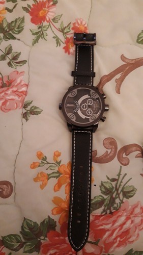 Oum uhr - oum,