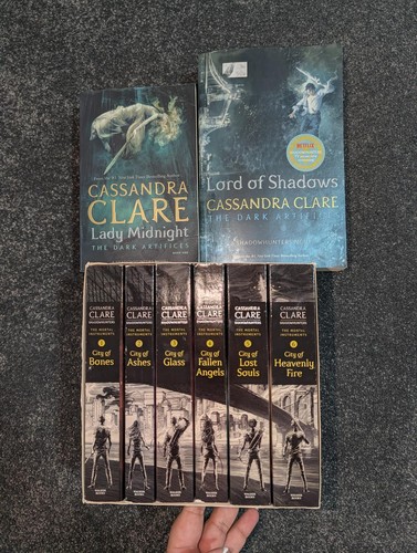 Cassandra clare shadowhunters - clare,