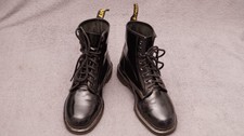 Dr. Martens 45 Docs Boots Stiefel schwarz klassisch Modell 1460 Herren