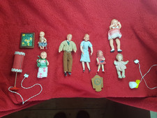 Konvolut Caco / Familie  Caho alte Biegepuppen    Metallfüße Puppenstube alt