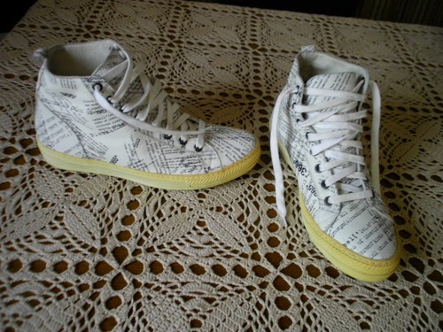 Rundholz,Schuhe/Sneaker/Knöch