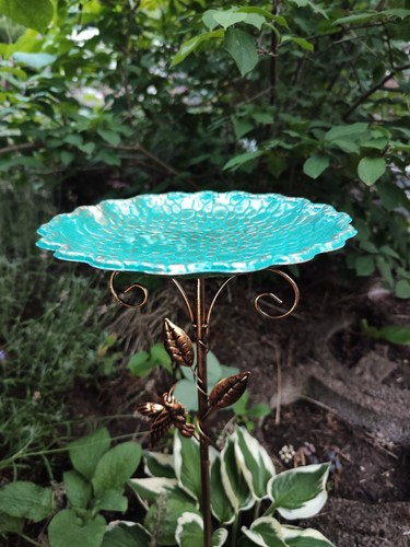 Vogeltränke vogel gartendeko - vogeltränke,