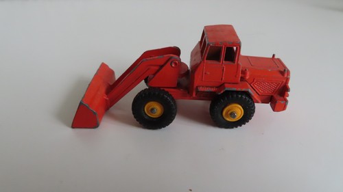 Matchbox 69b hatra tractor - matchbox,