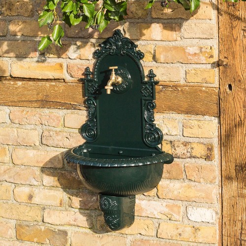 Wandbrunnen mit