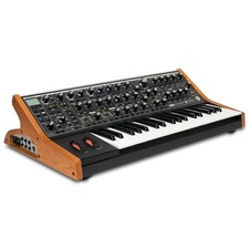 MOOG Subsequent 37 -