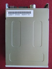 Mitsumi Diskettenlaufwerk 1,44MB intern Floppy Drive Laufwerk in Hell-Grau