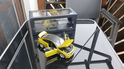 Bmw f82 paragon 18 ovp - 1:18,