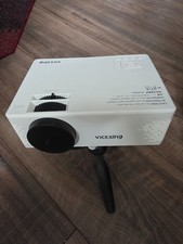 Victsing LCD Video Projector Mini Portable HD 1080P LED Multimedia DEFEKT