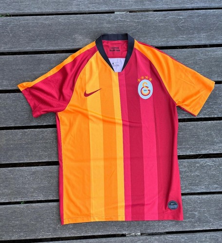 Nike galatasaray istanbul - galatasaray,