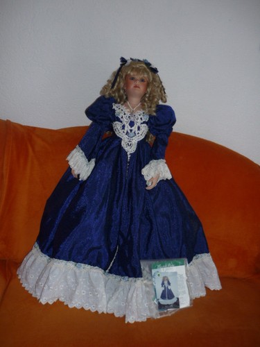 Porzelanpuppe von denise - von,
