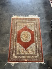 Exklusiver Seidenteppich