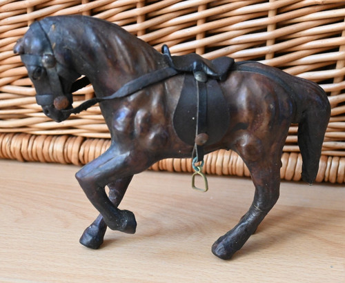 Pferd aus leder - leder, x