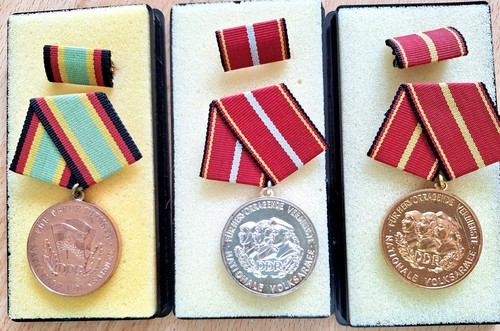 Medaillen der nva bronze - in,