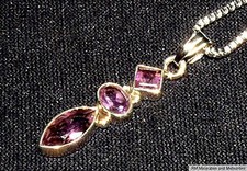 Anhänger Amethyst + Kette versilbert, Heilstein 2,0g, 20x6x4mm