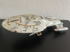 Revell Star Trek USS Voyager