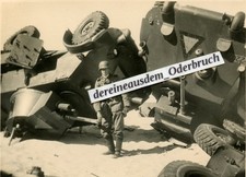 C10 Foto WH Holland später Beute 2 x Panzer Spähwagen DAF M39 niederländ. Armee