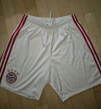 Mega ADIDAS FC Bayern München Gr M Training Shorts kurze Hose FCB auch 176