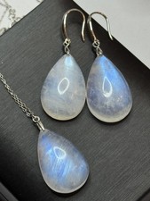 Set Kette Anhänger Ohrringe