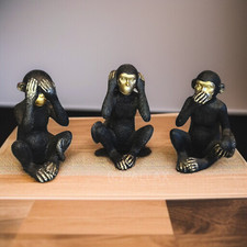 DIE 3 AFFEN NIX SEHEN NIX HÖREN NIX SAGEN GIESSHARZ-FIGUREN DEKORATION 11,5 CM
